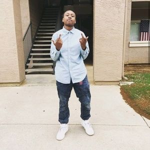 Meet your Posher, Destiny